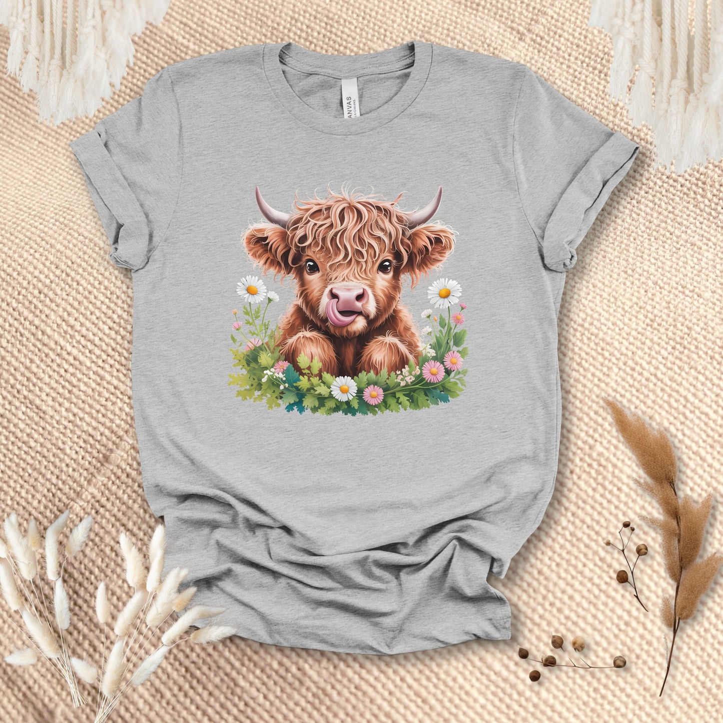 Cute Highland Cow T-Shirt – Floral Baby Cow Tee for Cow Lovers & Country Girls