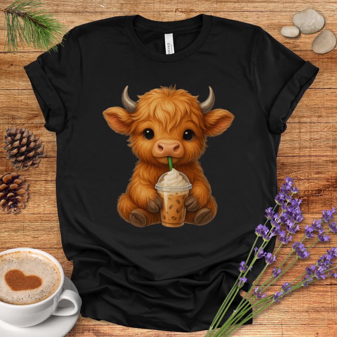 Cute Highland Cow T-Shirt – Coffee Lover Cow Tee for Farm, Country & Kawaii Style Fans
