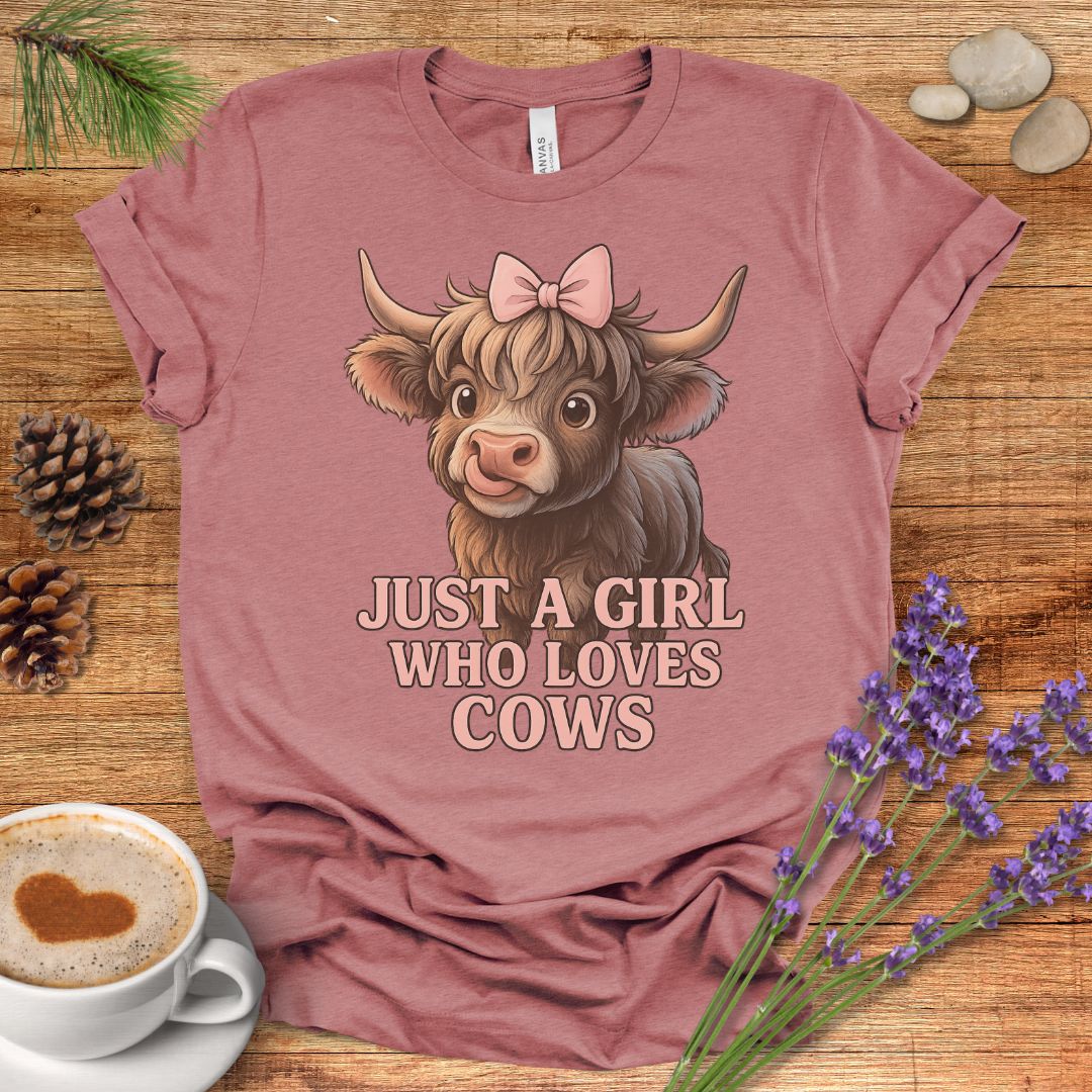 Highland Cow T-Shirt – “Just a Girl Who Loves Cows” Cute Farmhouse Tee with Pink Bow Design