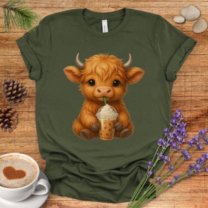 Cute Highland Cow T-Shirt – Coffee Lover Cow Tee for Farm, Country & Kawaii Style Fans