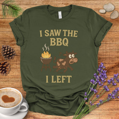Funny Cow Lover T-Shirt – I Saw the BBQ I Left Tee for Cow Moms, Animal Lovers & Country Life Fans