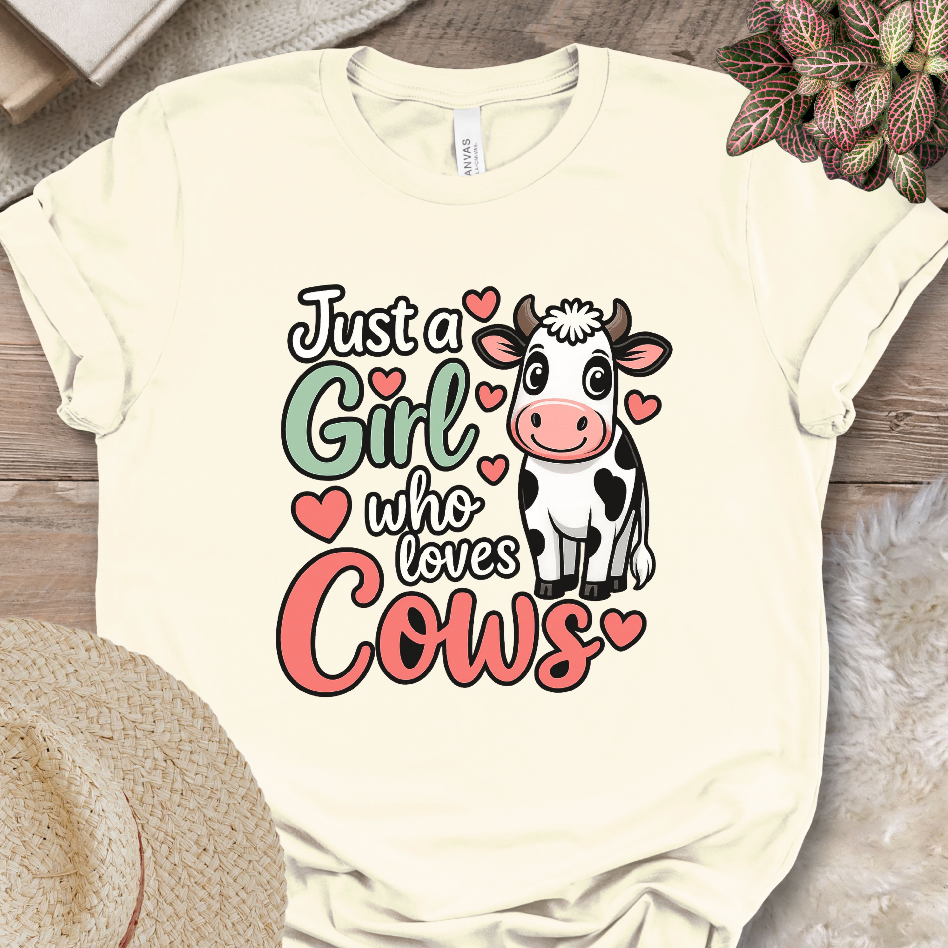Just a Girl Who Loves Cows Kawaii Tee