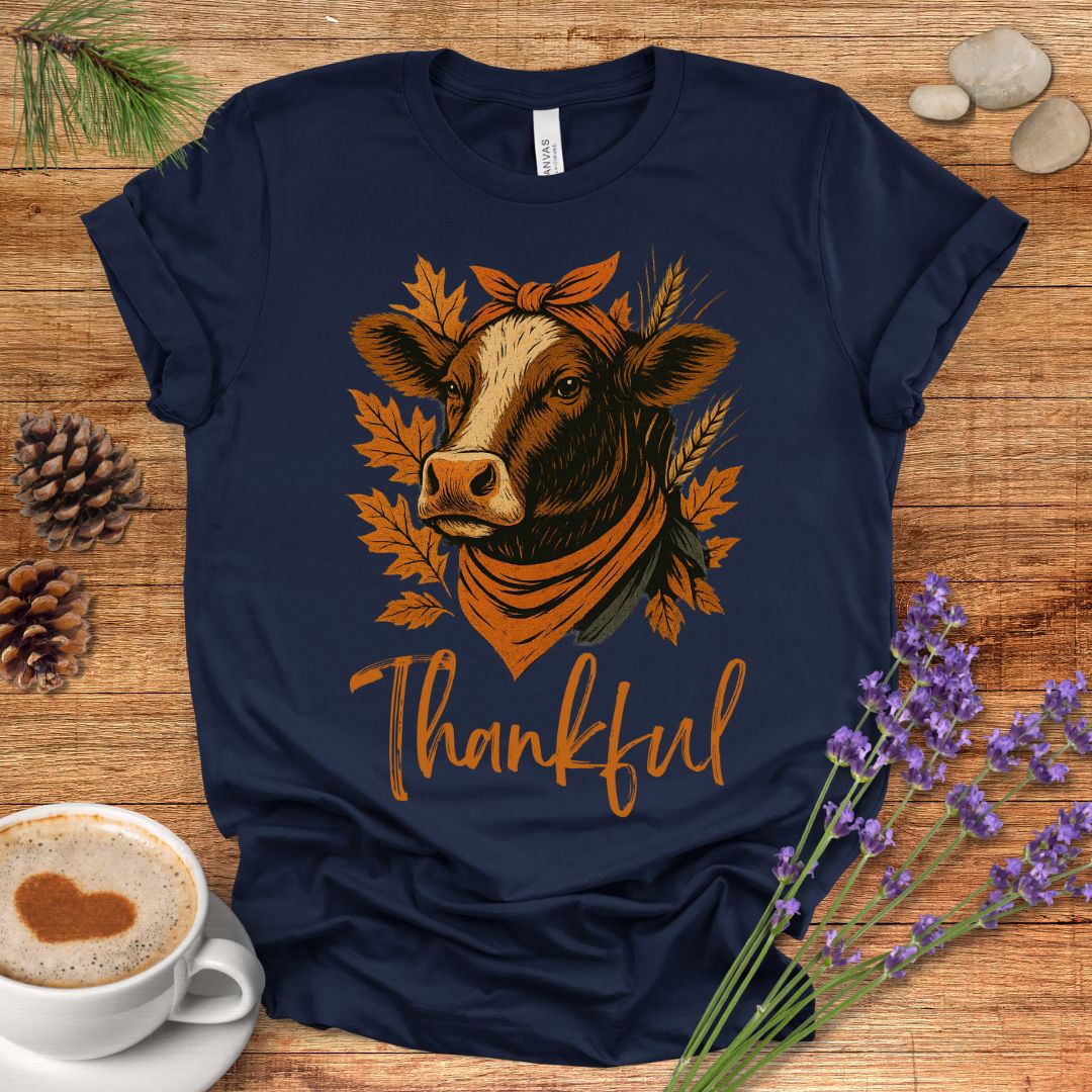 Thankful & Blessed Cow T-Shirt – Rustic Farmhouse Autumn Tee for Fall & Thanksgiving Country Living