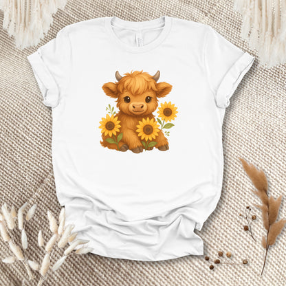 Cute Highland Cow T-Shirt – Sunflower Cow Lover Tee for Farm Girls, Cow Moms & Country Fans