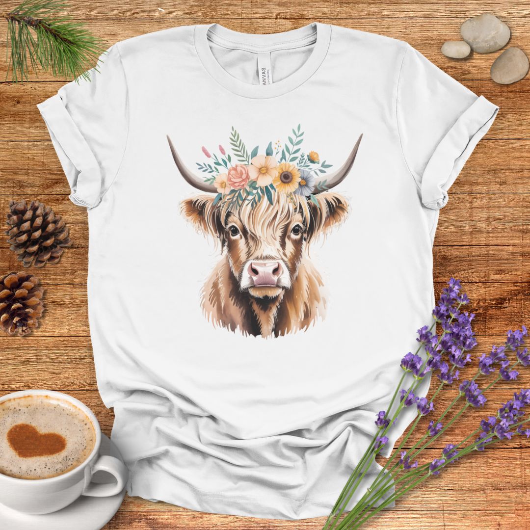 Floral Highland Cow T-Shirt – Rustic Boho Farmhouse Graphic Tee for Country Living & Cow Lovers