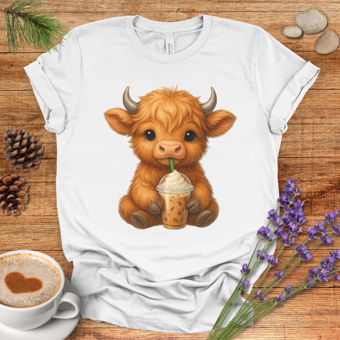 Cute Highland Cow T-Shirt – Coffee Lover Cow Tee for Farm, Country & Kawaii Style Fans